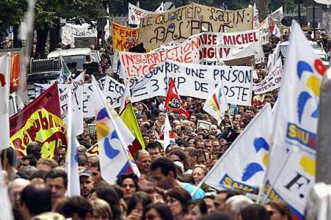 Imagem de Setor de transportes adere a movimento de greve na França